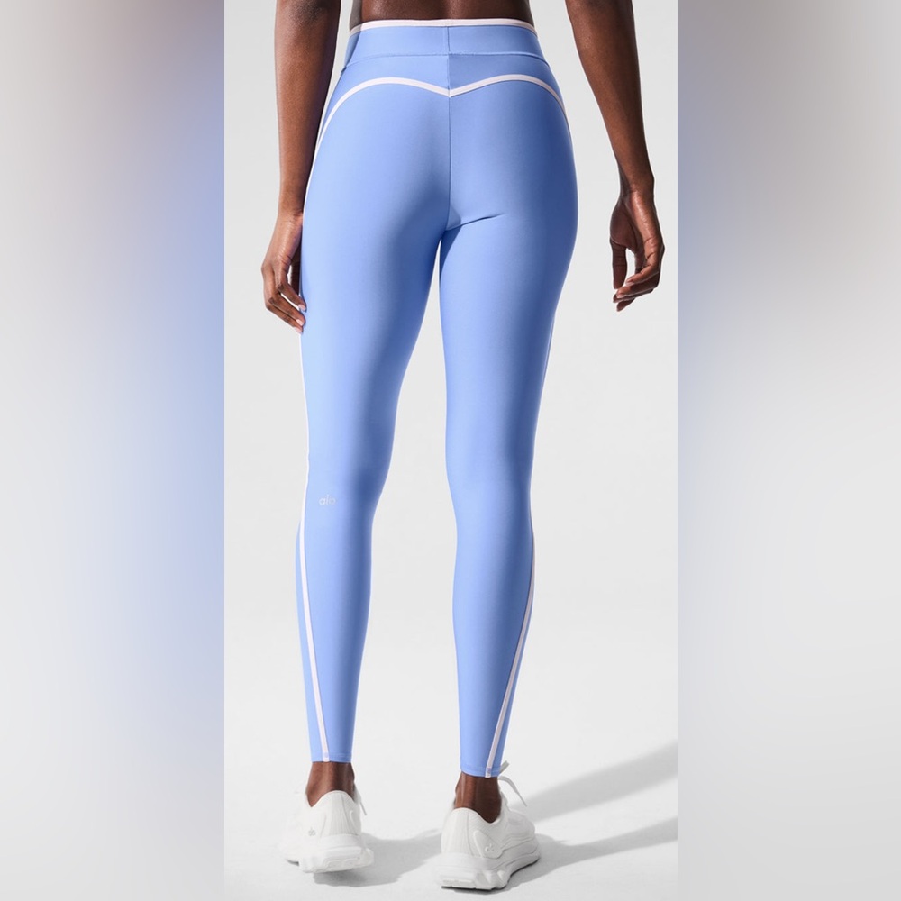 Alo Yoga Airlift High Waist Charger 7/8 Legging Crystal Clear Blue / White Med - Picture 2 of 7
